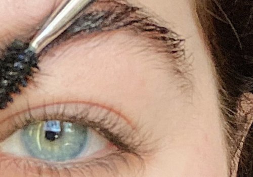 What kind of pigment is used in microblading?